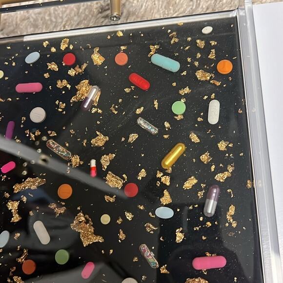 ART BY STEPHANIE ROBERTS black shimmer tray - Picture 5 of 5